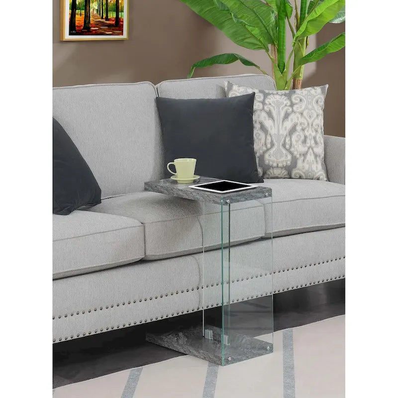 Table d'appoint en verre en forme de C