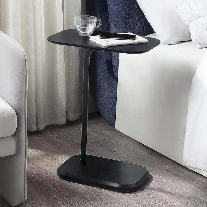 Table d'appoint en C
