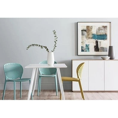 Chaise de salle à manger moderne en plastique pour jardin, patio, intérieur ou extérieur, empilable, protégée contre les UV, sans accoudoirs, avec dossier à pois Surf