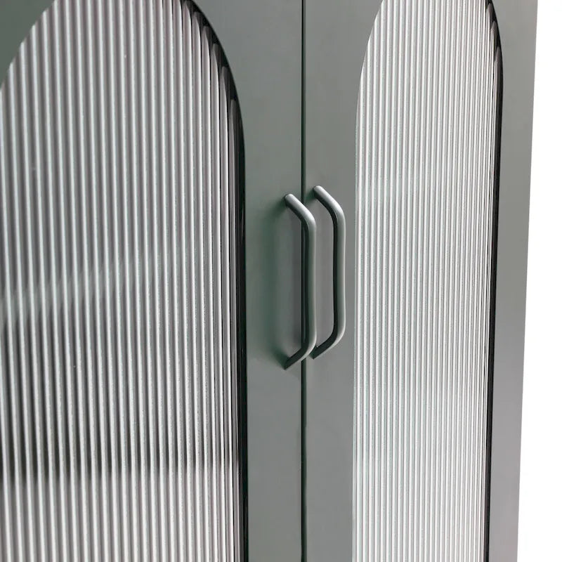 Meuble bas en métal avec 2 portes vitrées cintrées